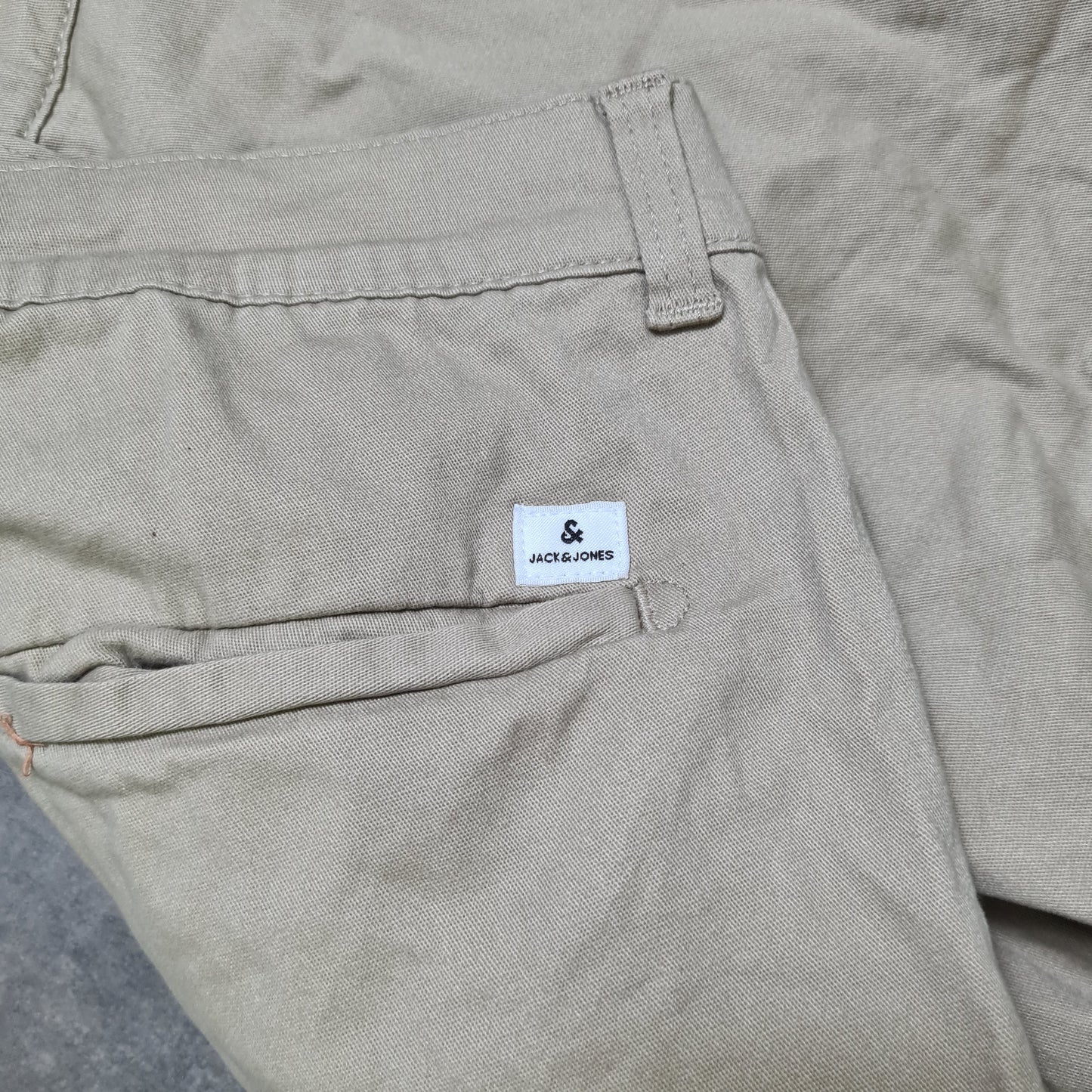 PANTALON CARGO JACK & JONES ORIGINAL 2024